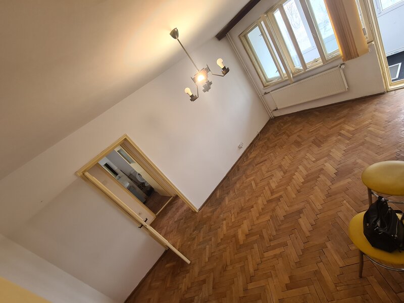 Berceni, aleea Raul Sadului.